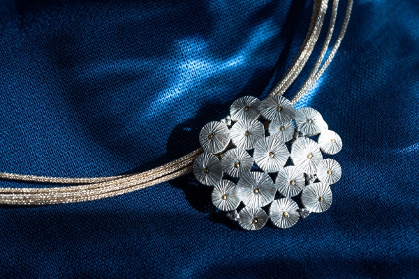 希らら（加賀象嵌アクセサリー）